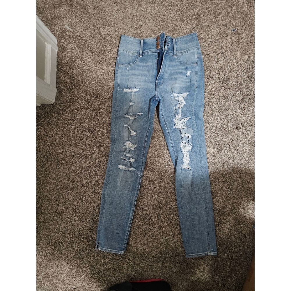 American Eagle Outfitters Light Blue Distressed Skinny Jeans